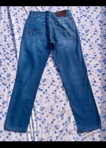 Levi’s® Original Fit Jeans** 👖🔵