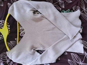 Full Sleeves Bodycon Sweatshirt
