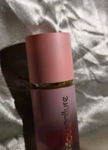 N. KOREAN BLUSH AT THE LOWEST