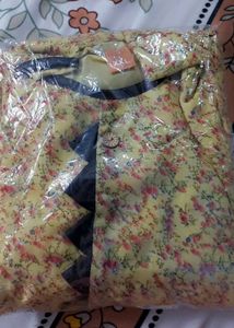 FloralTop✨️
