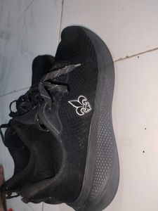 Red Tape Daily Sports Shoes Big Sole Size 7