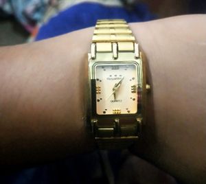Original Royal Time Quartz Ladies Wrist Watch.