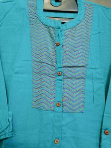 🇳🇿💫❤️Teal Embroidered Button-Down Tunic