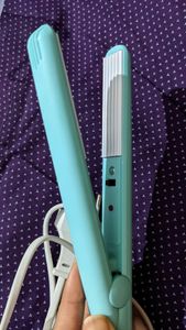 Mini cute hair crimping/straighting tool