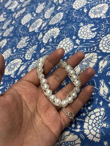 Pearl &amp; Silver Chain Bracelet