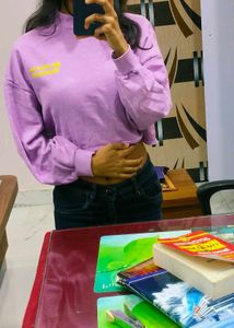 Lilac Cropped Baggy Sweatshirt