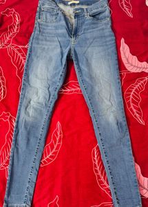 Levi’s Ladies Jean