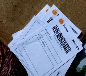 [20 shipping labels]