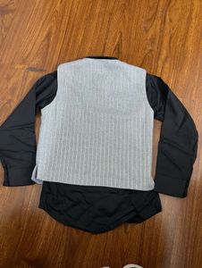 Boys&#39; Formal Vest &amp; Shirt Set (5yrs)