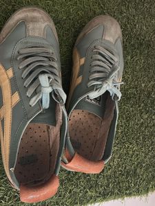 Onitsuka Tiger Sneakers