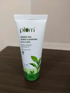 Plum Green Tea Face Wash