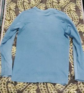 Stylish Blue Graphic T-Shirt