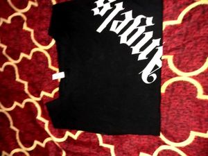 Black Tishirt For Girls Daily Use