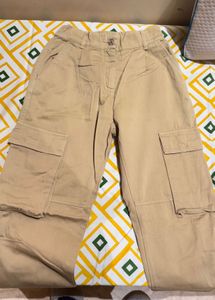 TRENDY Utility Beige Cargo