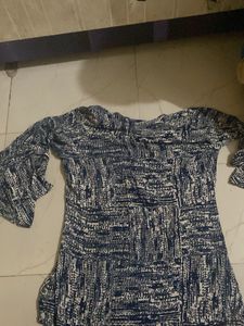 Chic Blue &amp; White Print Top