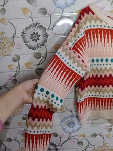 SLIGHTLY CROPPED PRINTED WOMEN SWEATER