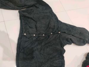 Cute Fuzzy Cropped Cardigan