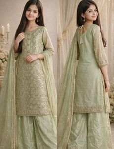 🔥💃 Sale..Festive Girls'  Suit With Santoon Plazo