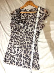 BeautifulLeopard Print Ruffle Top