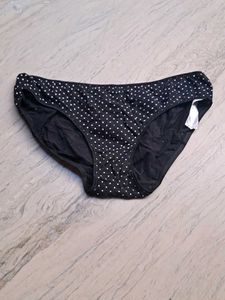 padded  n hipster  panty in cotton imported Fabric