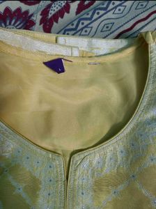 LIBAS Elegant Yellow Kurta Set