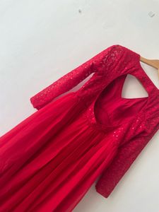 Elegant Red Lace Maxi Dress