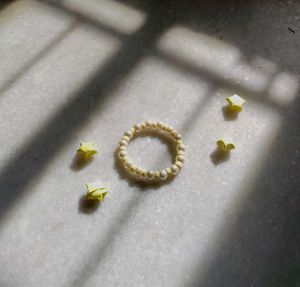 patel yellow with pearl, hand made  Be