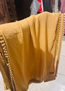 Beautiful Gawn Dress With Unique Sleeves