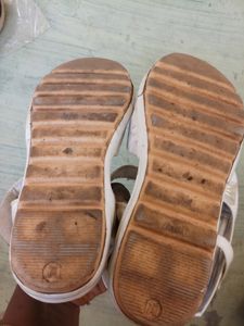 2 Slippers For Donation ❤