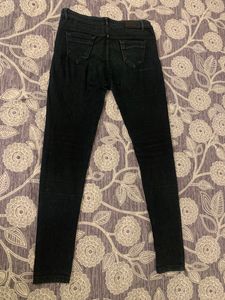 32in Black Women Jeans