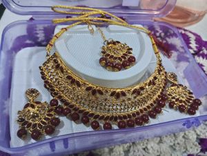Elegant Jewelry Set