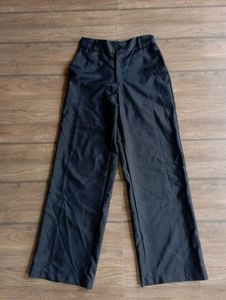 Black Trousers.
