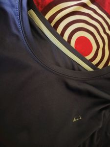 NYLON TSHIRT