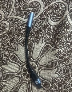 Mi Earphones And Zebronics Splitter For Iphone
