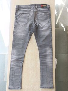 Man&#39;s Kopper Denim distressed Jeans, Waist - 34