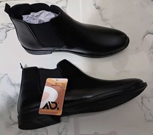 Black Boots