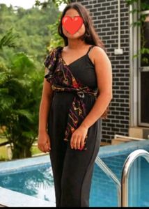 Chic One-Shoulder Jumpsuit