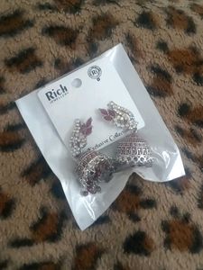 Exclusive Earing