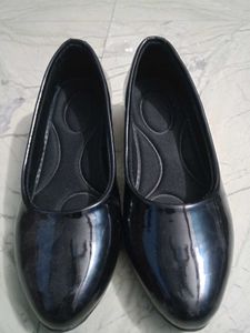 Black Ballerinas for party and office