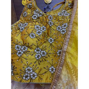 Lehanga for mehandi &amp; haldi