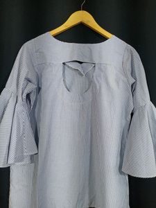 Blue &amp; White Striped Top Bust 36-38