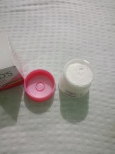 Pond&#39;s Bright Beauty