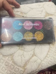Eye Glitter Brand New Best Quality
