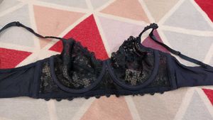 Lace Bra..34C
