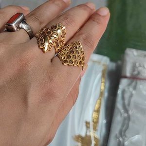 Gold Plated Finger And Toe Ring Combo