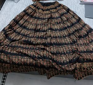 Blouse And Ethnic Skirt
