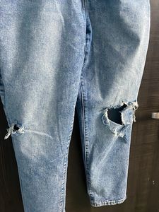 Distressed Jean