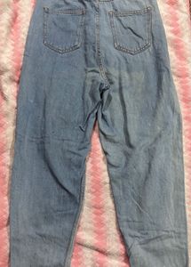 Light Wash Jeans
