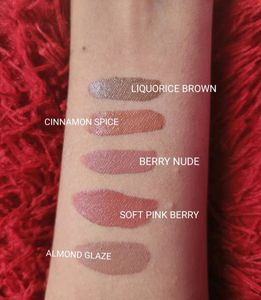 Herbs Enriched Matte Liquid Lipstick Kit