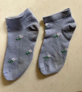 Set of 4 Socks - Used